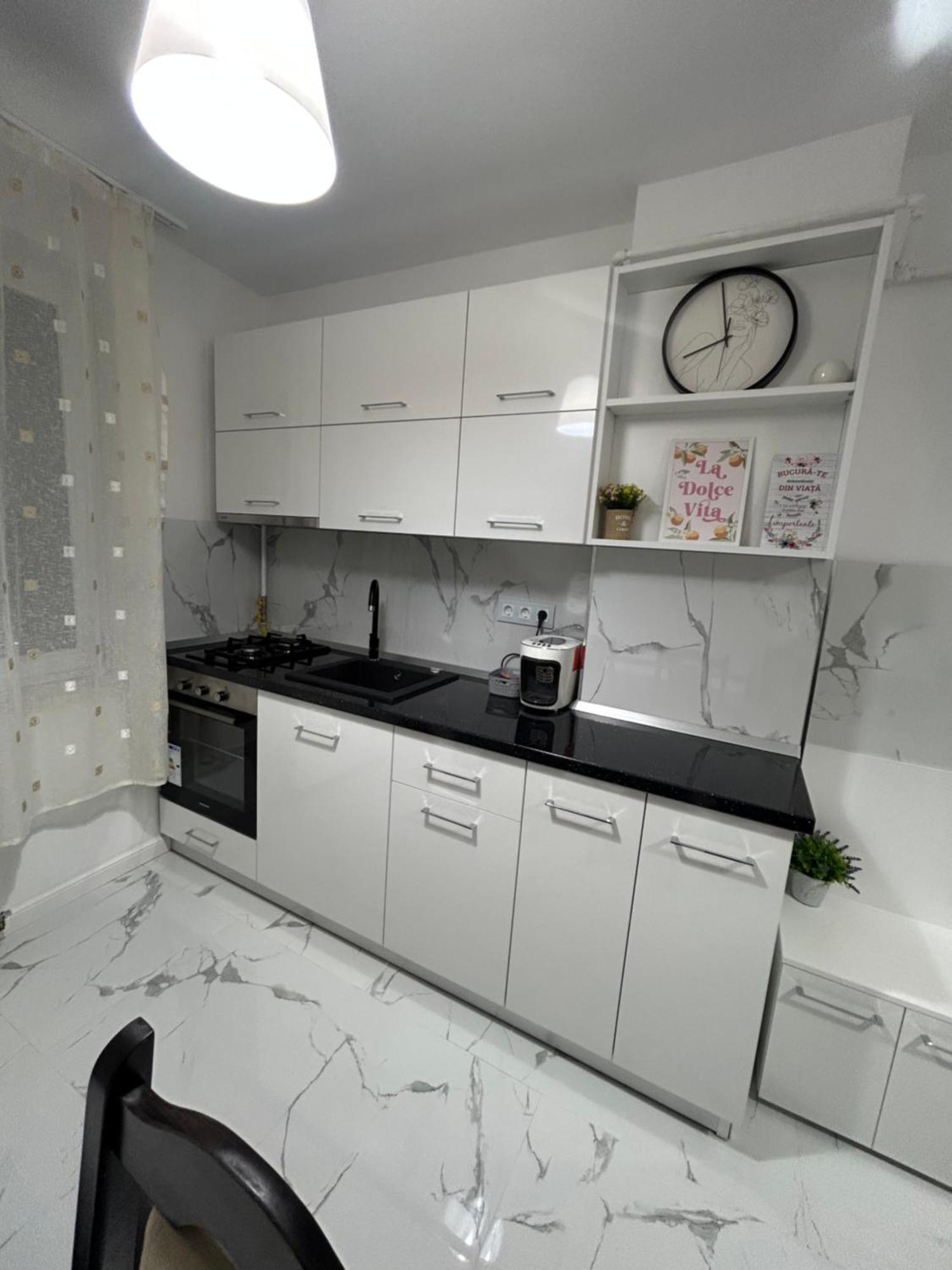 Apartament Central Râmnicu Vâlcea Exteriör bild
